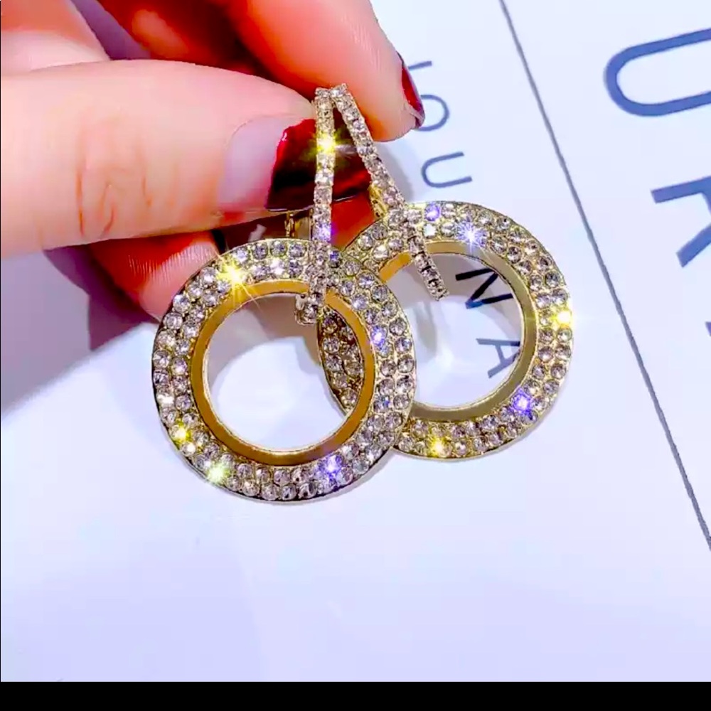 Crystal gold earrings